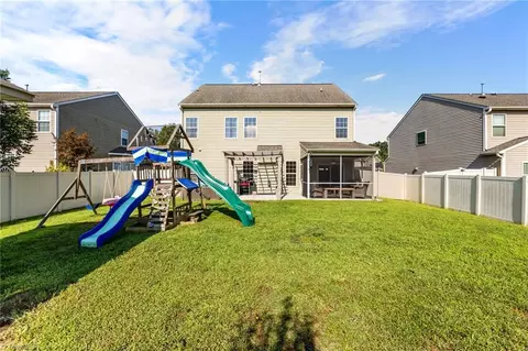 6744 Maize Dr, High Point, NC 27265 photo 8
