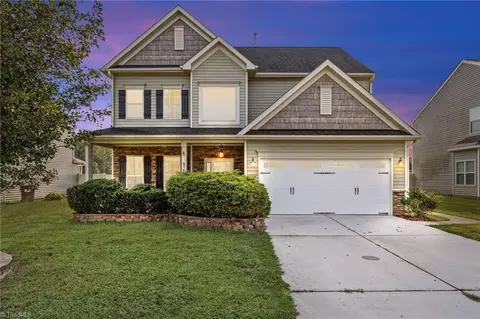 6744 Maize Dr, High Point, NC 27265
