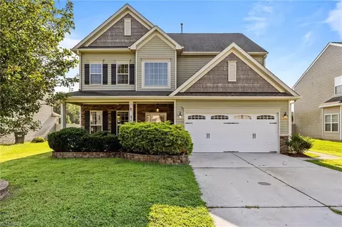 6744 Maize Dr, High Point, NC 27265 photo 2