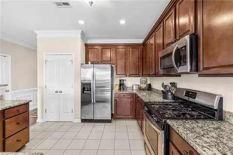 6744 Maize Dr, High Point, NC 27265 photo 15