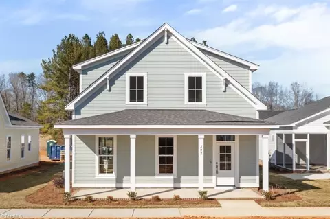 322 Matisse Ct, Winston Salem, NC 27106