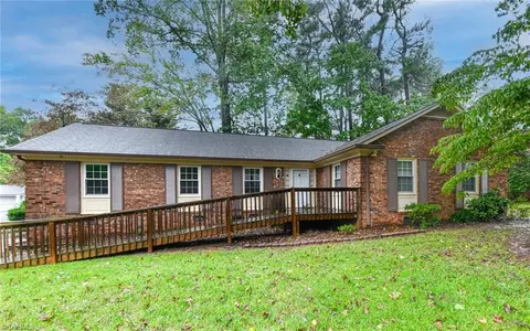 4103 Redwine Dr, Greensboro, NC 27410