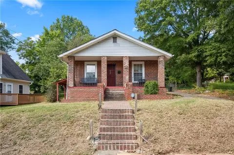 1806 Dunleith Ave N, Winston Salem, NC 27105
