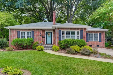 928 Vernon Ave, Winston Salem, NC 27106