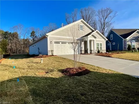 219 Mountain Maple Dr, King, NC 27021 photo 2