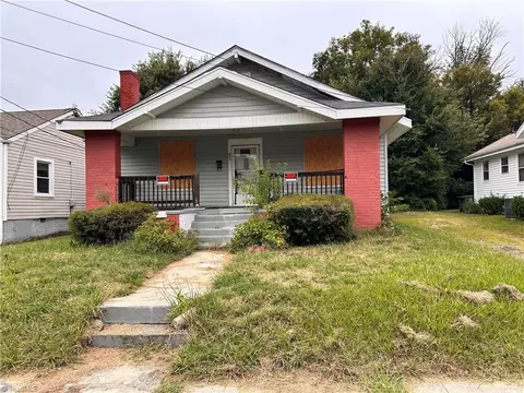 805 Ross Ave, Greensboro, NC 27406
