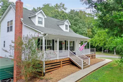 211 Johnson Farm Rd, Lexington, NC 27292