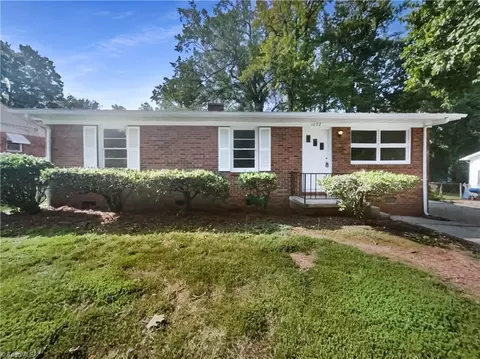 1202 Camden Ave, High Point, NC 27260