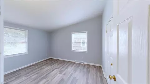 910 Forrest St, High Point, NC 27262 photo 19