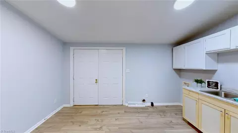 910 Forrest St, High Point, NC 27262 photo 11