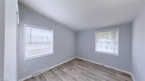 910 Forrest St, High Point, NC 27262 photo 25