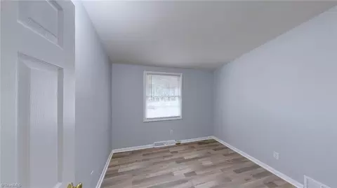910 Forrest St, High Point, NC 27262 photo 33