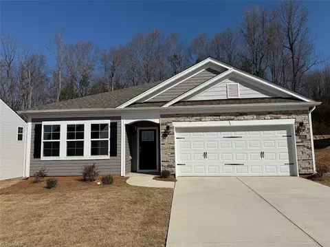 6932 Saddlebred Dr, Trinity, NC 27370