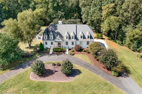 211 Haywood Dr, Advance, NC 27006
