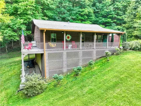 345 Edwards Rd, West Jefferson, NC 28694