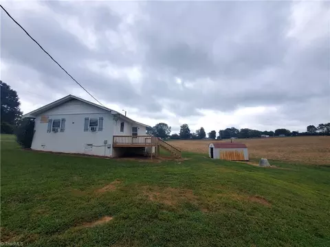 943 Haystack Rd, Mount Airy, NC 27030 photo 20