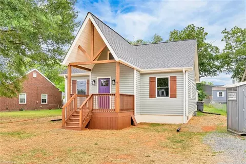 315 Acme St, Reidsville, NC 27320