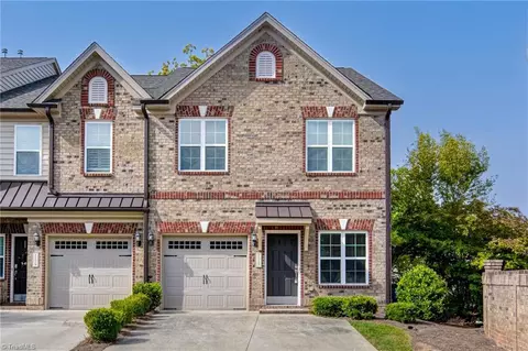 1115 Augustine Heights Dr, Winston Salem, NC 27103