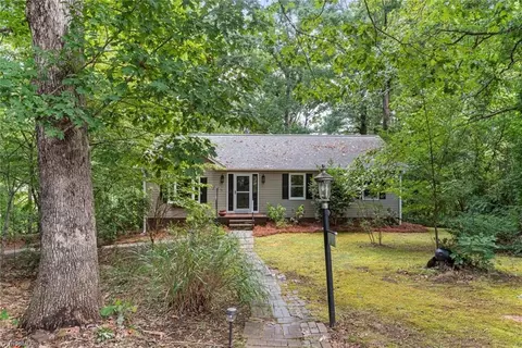 5309 Darwood Estate Ln, Winston Salem, NC 27106
