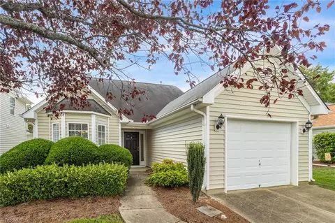 4450 River Forest Ln, Greensboro, NC 27409
