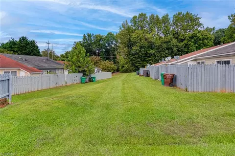 1445 Bailey Cir, High Point, NC 27262 photo 20