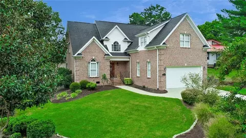 3301 Wynnfield Dr, High Point, NC 27265