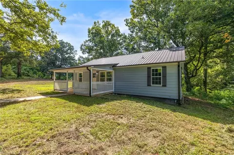 Other - 1261 Dixie Pl, High Point, NC 27260 photo 6 of 8