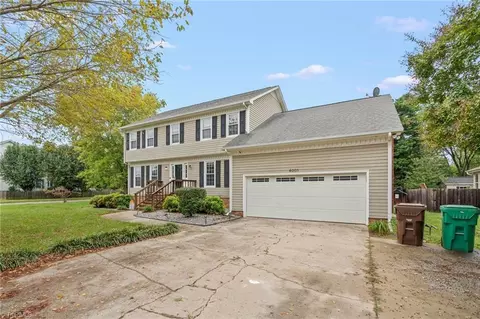 4001 Braddock Rd, High Point, NC 27265 photo 4