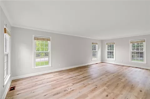 4001 Braddock Rd, High Point, NC 27265 photo 7