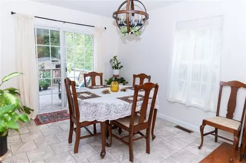 Dining - 105 Fall St, Richfield, NC 28137 photo 1 of 2