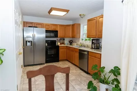 Kitchen - 105 Fall St, Richfield, NC 28137 photo 1 of 1