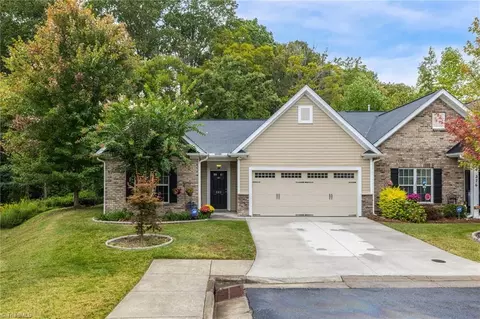 382 Shallowford Reserve Dr, Lewisville, NC 27023