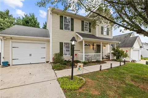 4865 Fallfield Dr, Kernersville, NC 27284