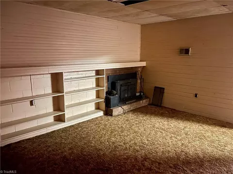 Living - 5730 Nc Highway 62, Trinity, NC 27370 photo 4 of 4