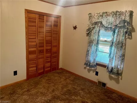 Bedroom - 5730 Nc Highway 62, Trinity, NC 27370 photo 6 of 10