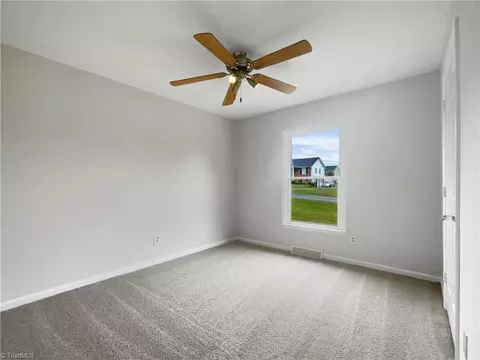 6033 Stone Bluff Dr, Clemmons, NC 27012 photo 10