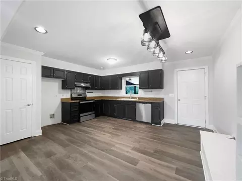 6033 Stone Bluff Dr, Clemmons, NC 27012 photo 6
