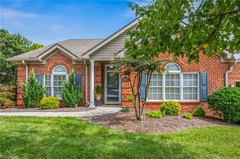 4477 Orchard Knob Ln, High Point, NC 27265