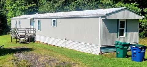 639 Rierson Rd, Madison, NC 27025