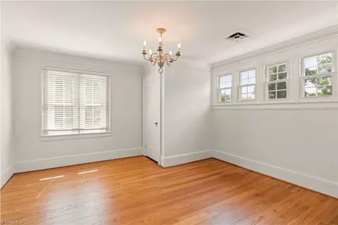 412 Edgedale Dr, High Point, NC 27262 photo 19