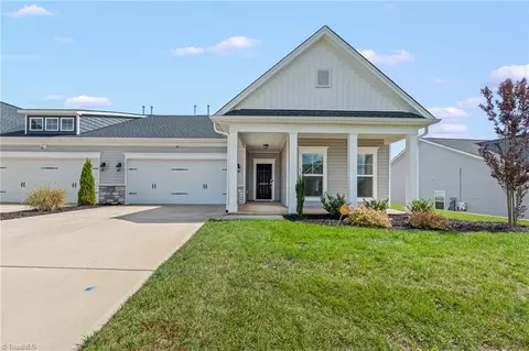 6540 Knob Creek Dr, Whitsett, NC 27377