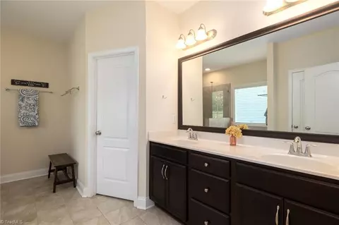3605 Copper Ct, High Point, NC 27265 photo 20