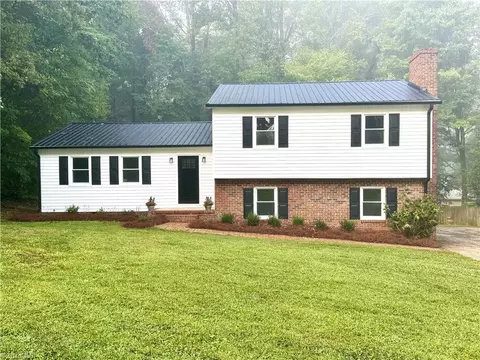 1492 Kerner Rd, Kernersville, NC 27284