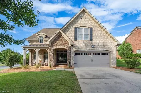 5591 Foxgate Cir, Winston Salem, NC 27106