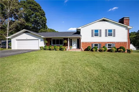 6148 Tobaccoville Rd, Tobaccoville, NC 27050