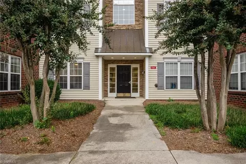 3710 Spanish Peak Dr #1A, High Point, NC 27265