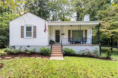 1917 Colonial Ave, Greensboro, NC 27408