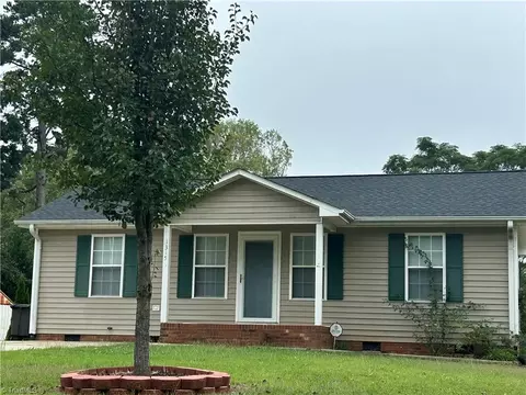1315 Brewer Rd, Winston Salem, NC 27127