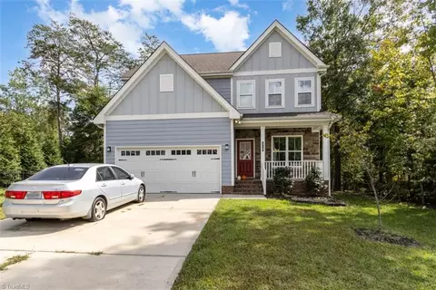 514 Everglades Dr, Mebane, NC 27302