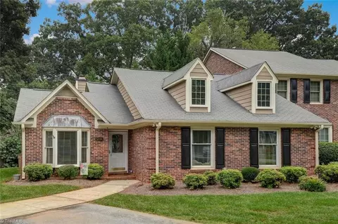 123 Dolley Madison Rd #A, Greensboro, NC 27410